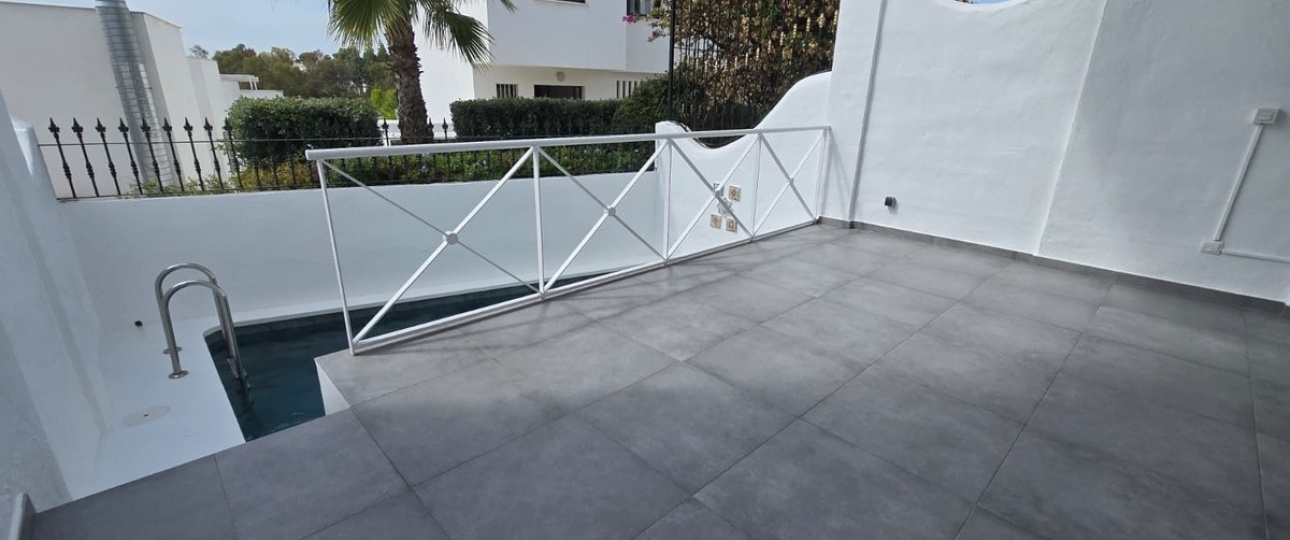 Resale - Town house - Marbella - Nagüeles