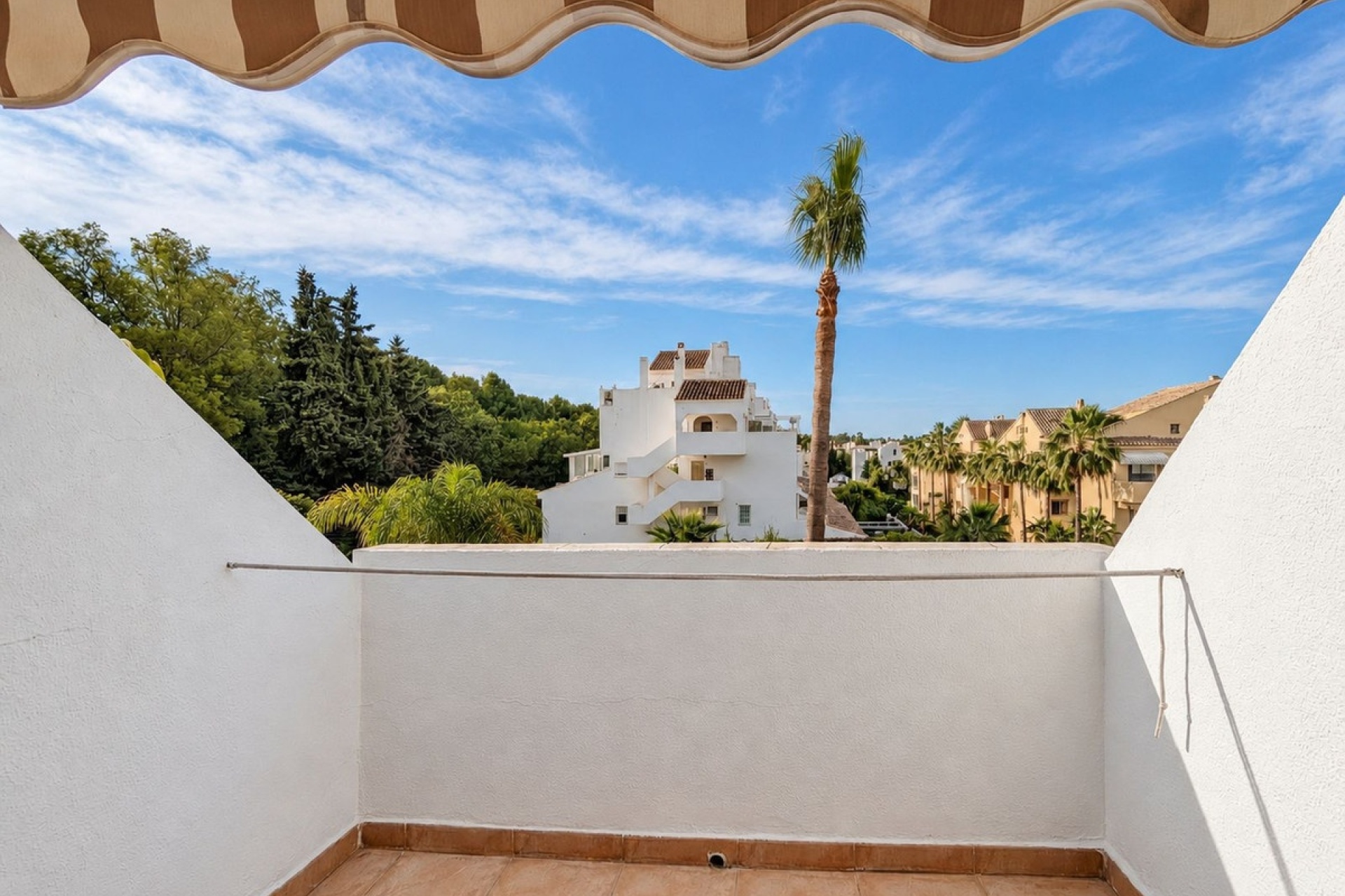 Resale - Town house - Marbella - Nagüeles
