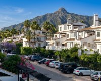 Resale - Town house - Marbella - Nueva Andalucía
