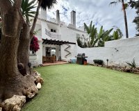 Resale - Town house - Marbella - Nueva Andalucía