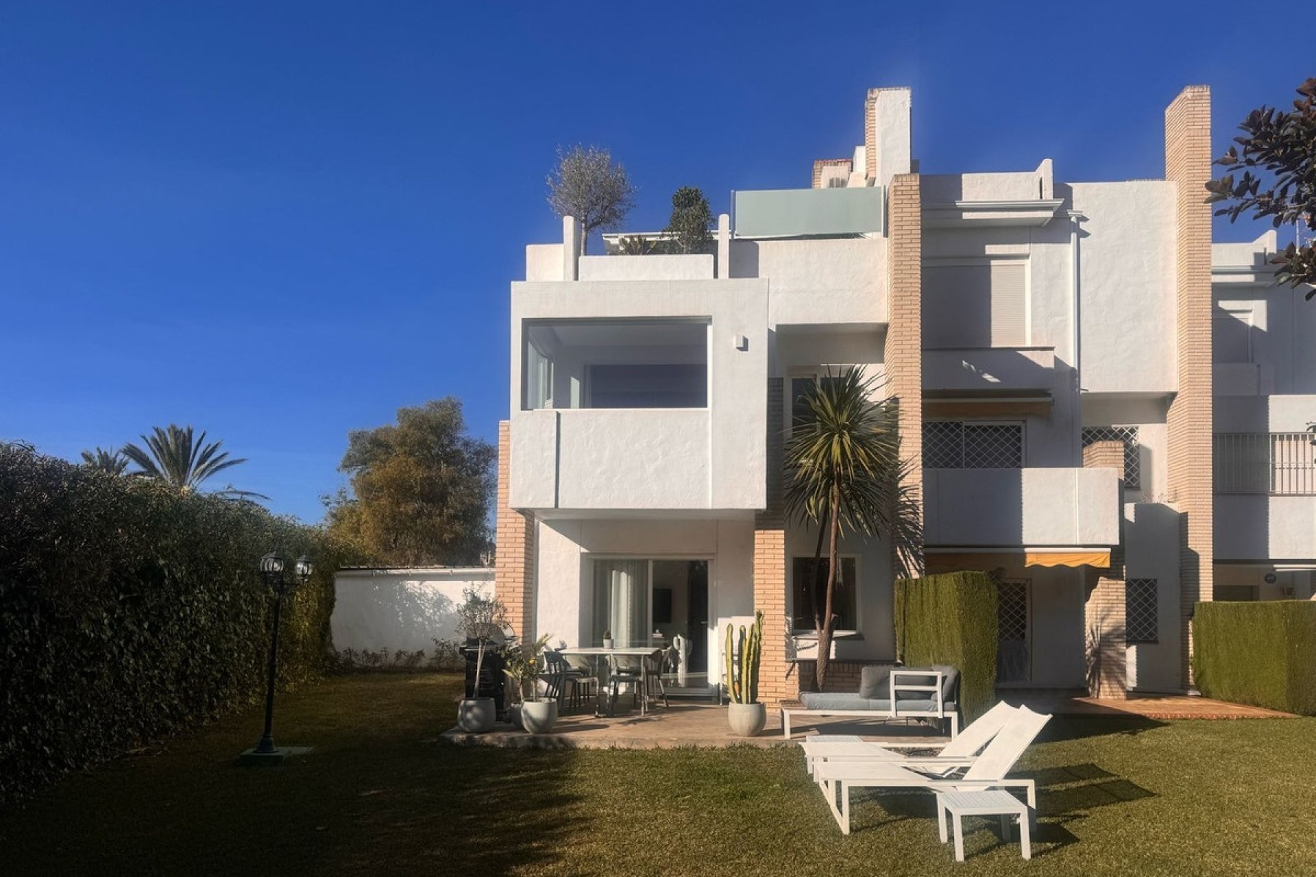 Resale - Town house - Marbella - Nueva Andalucía