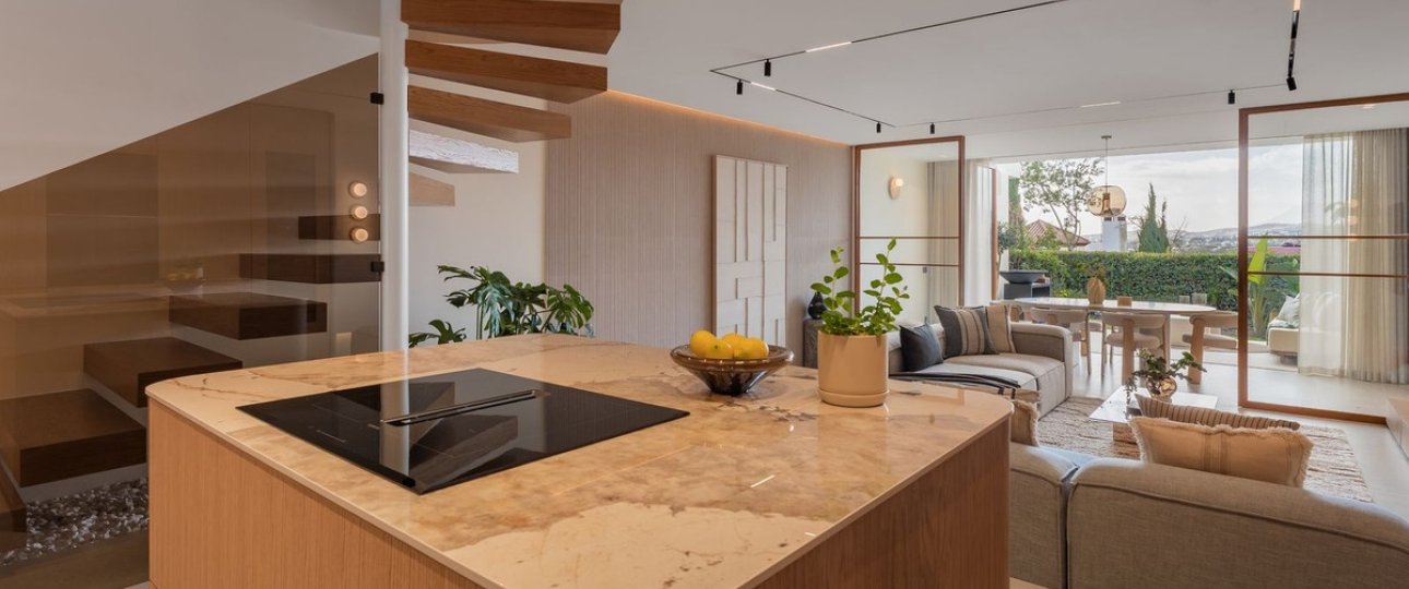 Resale - Town house - Marbella - Nueva Andalucía