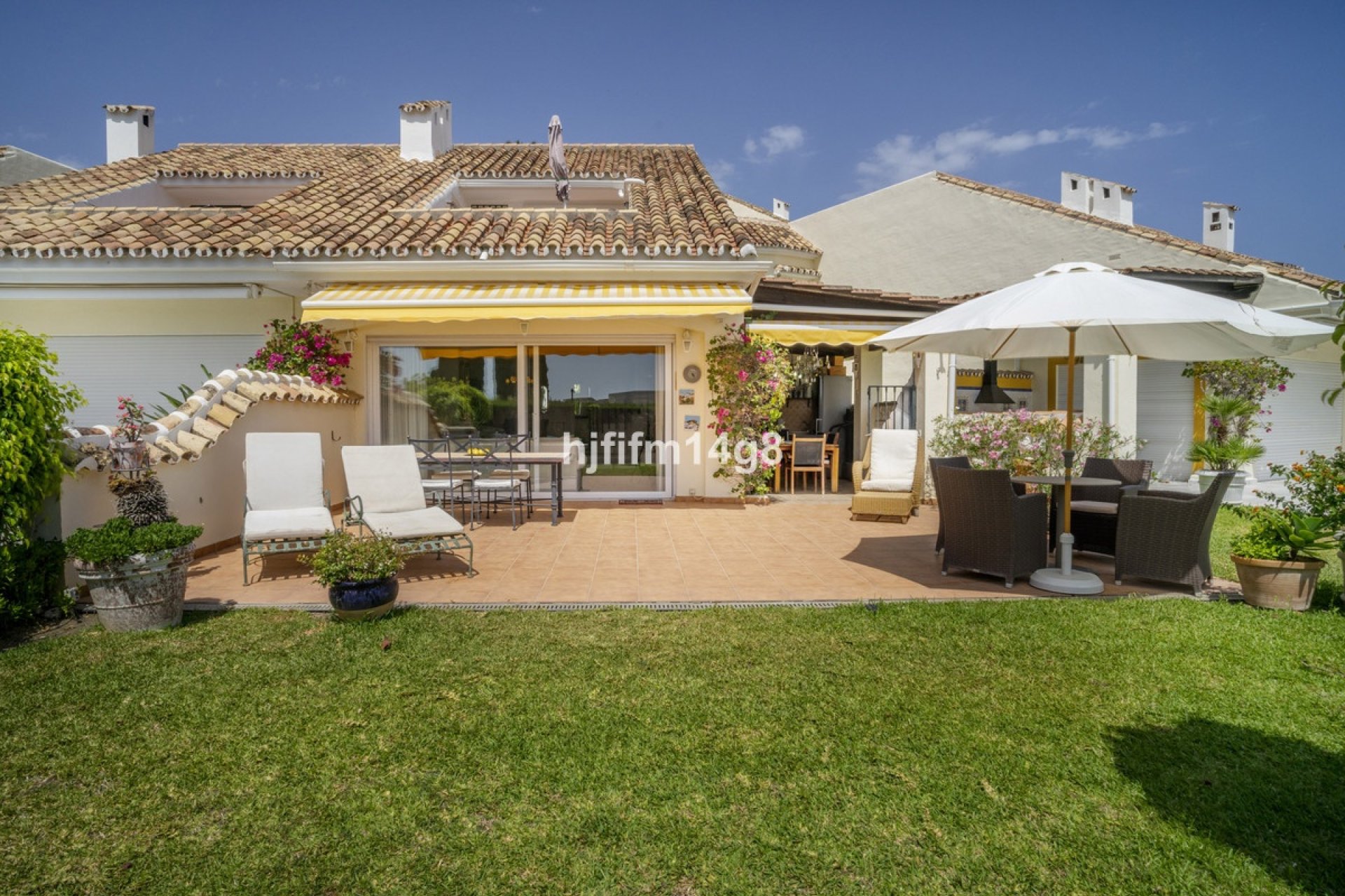 Resale - Town house - Marbella - Nueva Andalucía