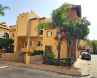 Resale - Town house - Marbella - Nueva Andalucía