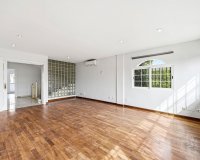 Resale - Town house - Marbella - Nueva Andalucía