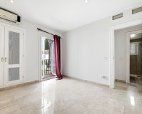 Resale - Town house - Marbella - Nueva Andalucía