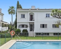 Resale - Town house - Marbella - Nueva Andalucía