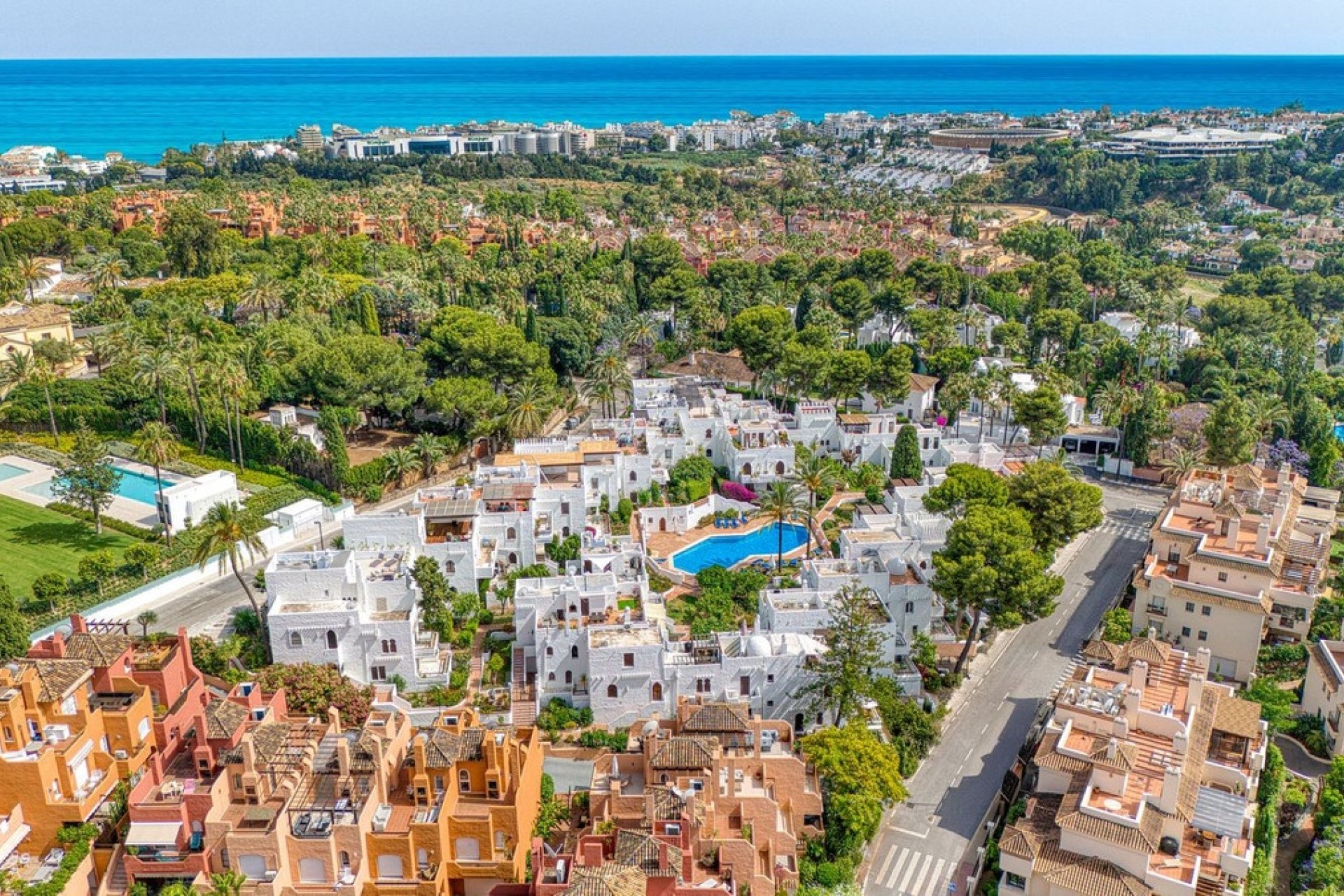 Resale - Town house - Marbella - Nueva Andalucía