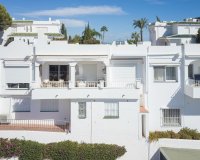 Resale - Town house - Marbella - Nueva Andalucía