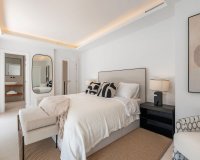Resale - Town house - Marbella - Nueva Andalucía