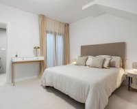 Resale - Town house - Marbella - Nueva Andalucía