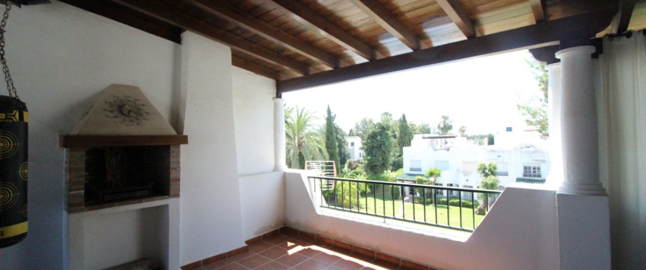 Resale - Town house - Marbella - Nueva Andalucía