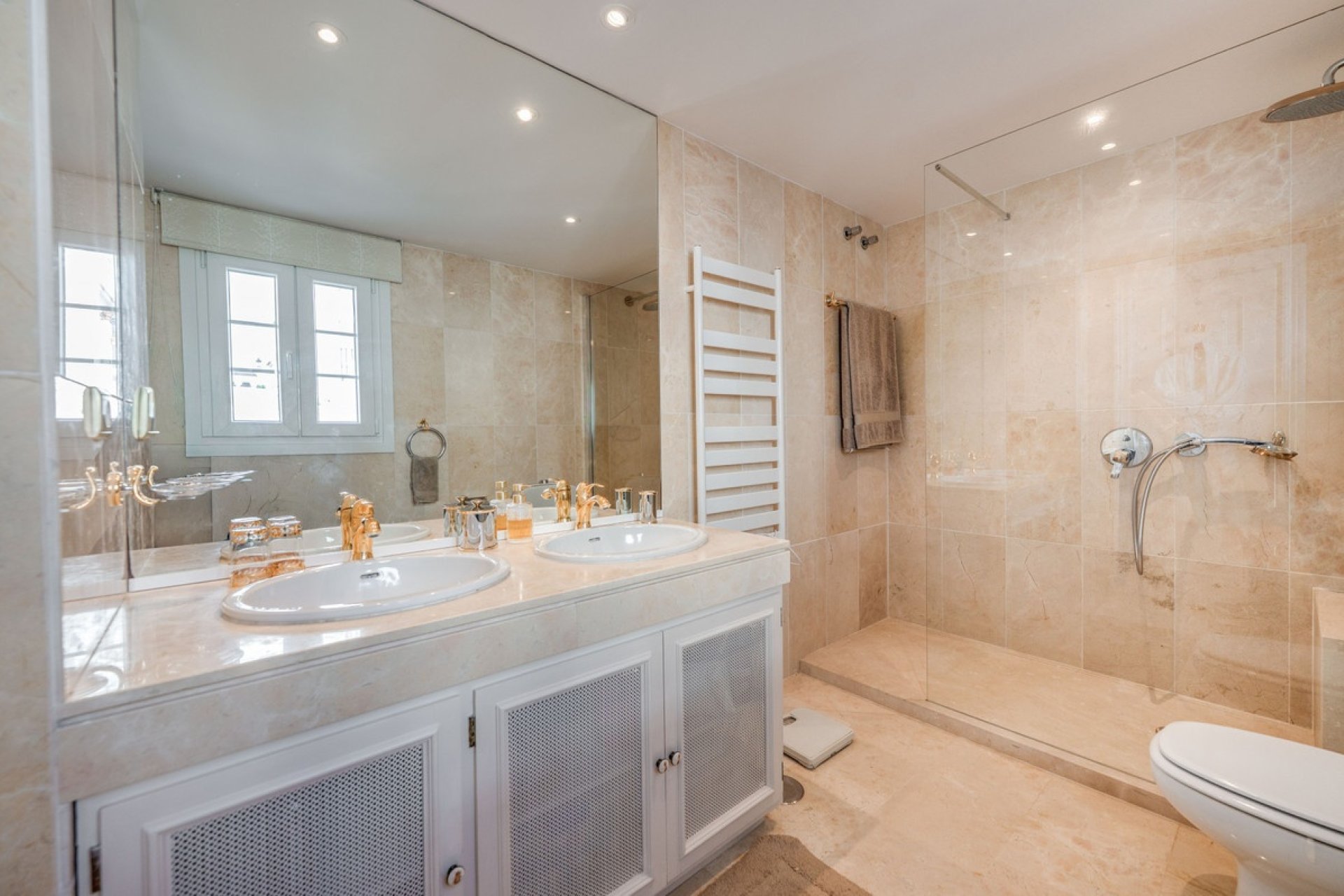Resale - Town house - Marbella - Nueva Andalucía