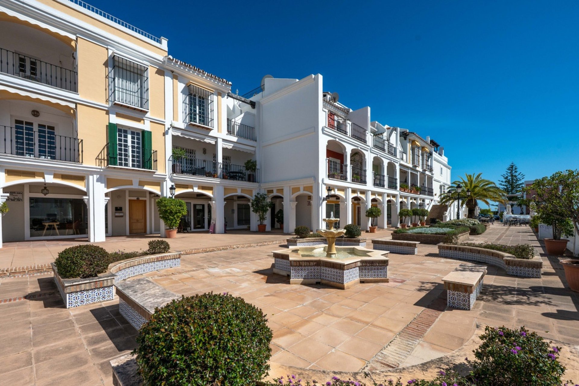 Resale - Town house - Marbella - Nueva Andalucía