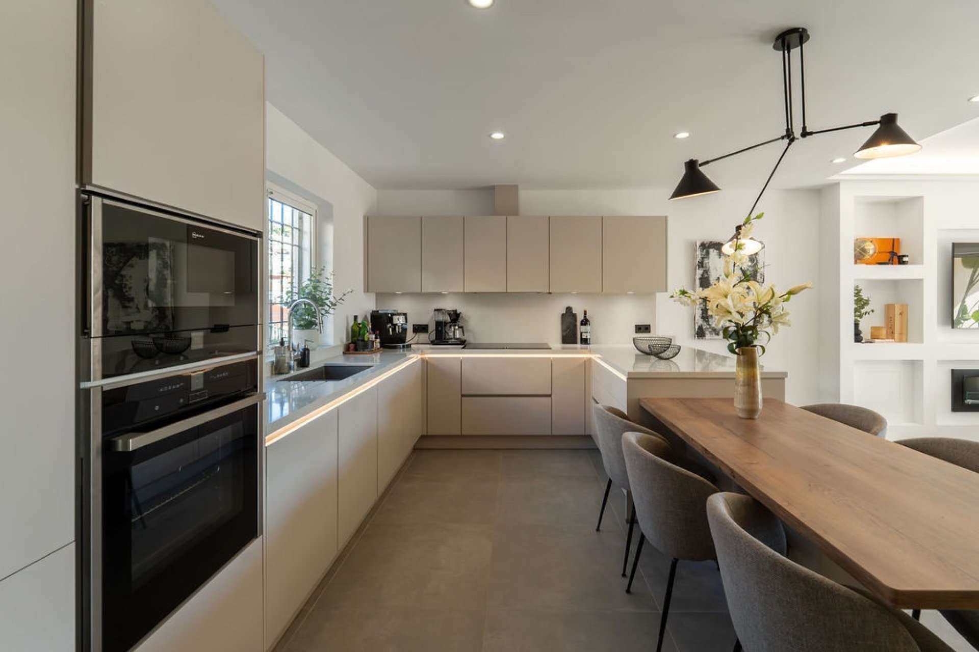 Resale - Town house - Marbella - Nueva Andalucía