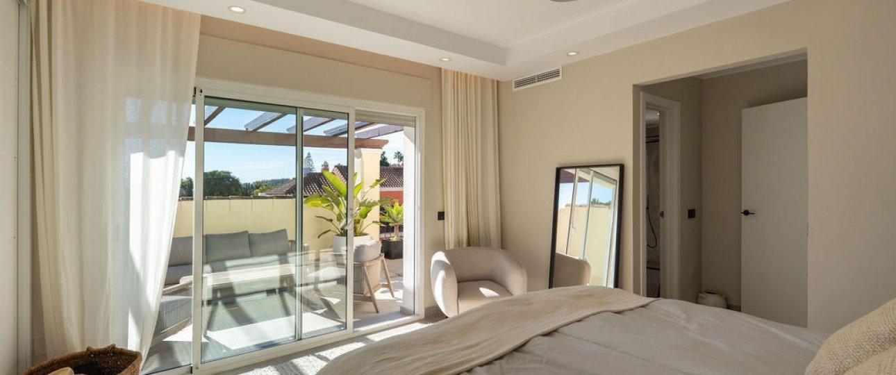 Resale - Town house - Marbella - Nueva Andalucía