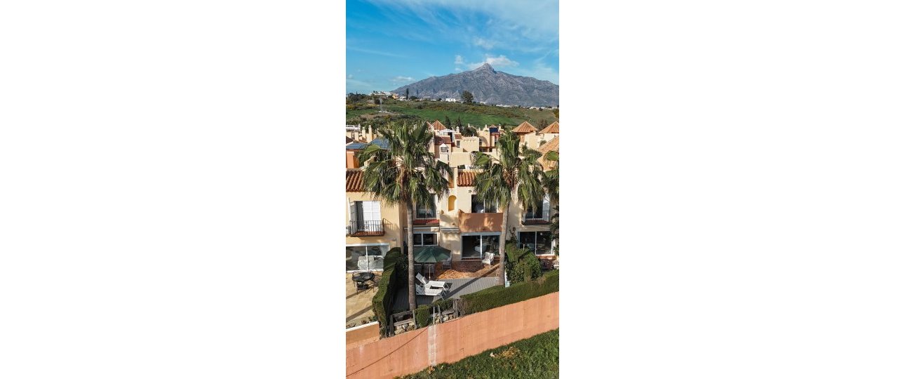 Resale - Town house - Marbella - Nueva Andalucía