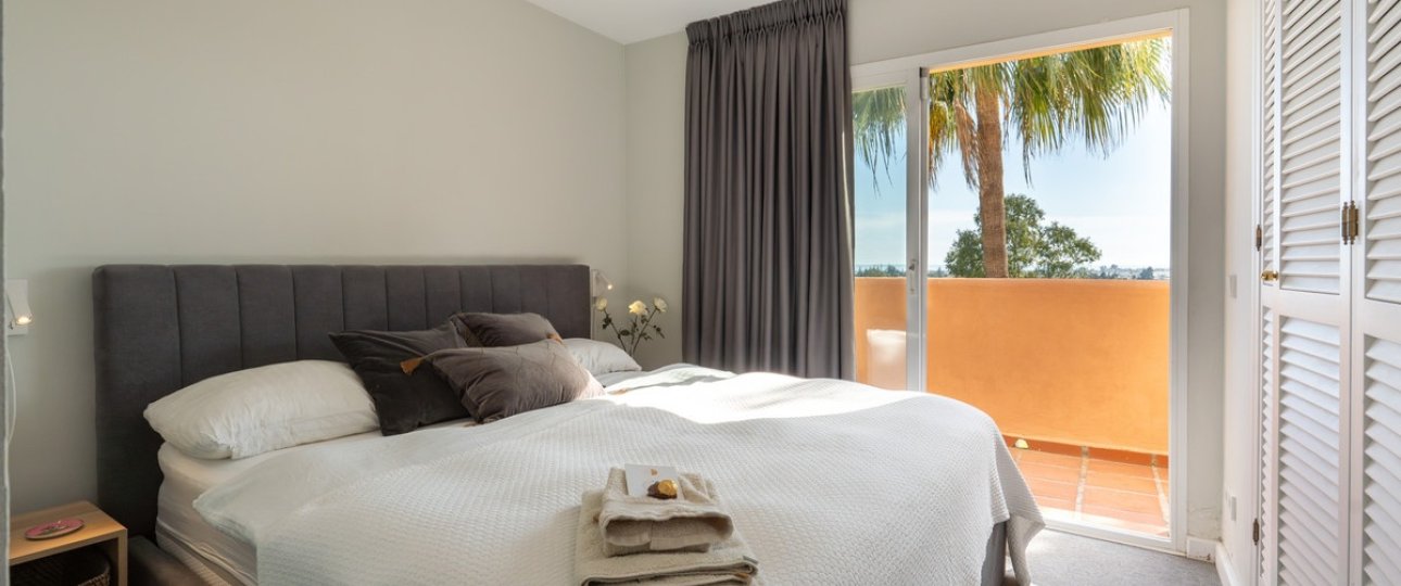 Resale - Town house - Marbella - Nueva Andalucía