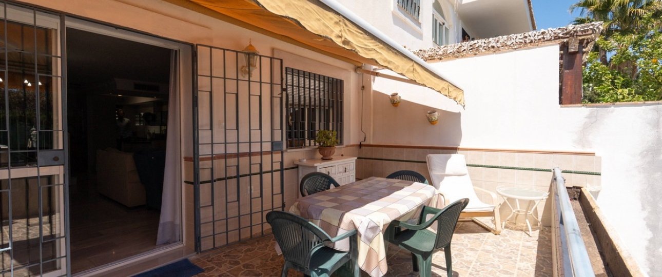 Resale - Town house - Marbella - Nueva Andalucía