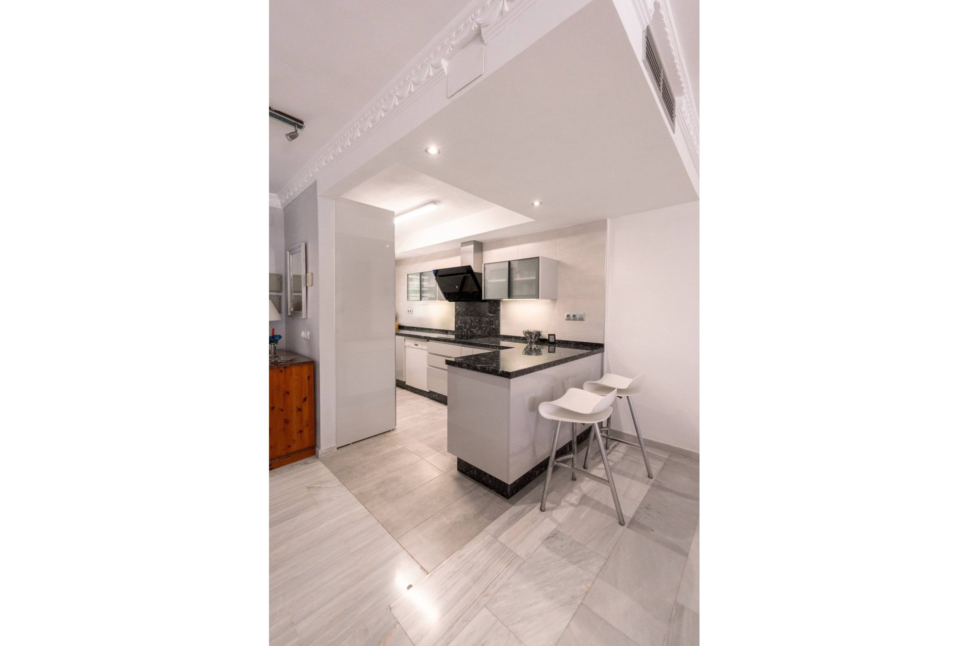 Resale - Town house - Marbella - Nueva Andalucía