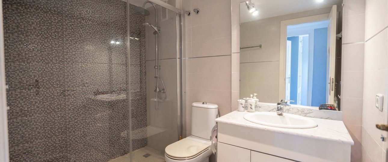 Resale - Town house - Marbella - Nueva Andalucía