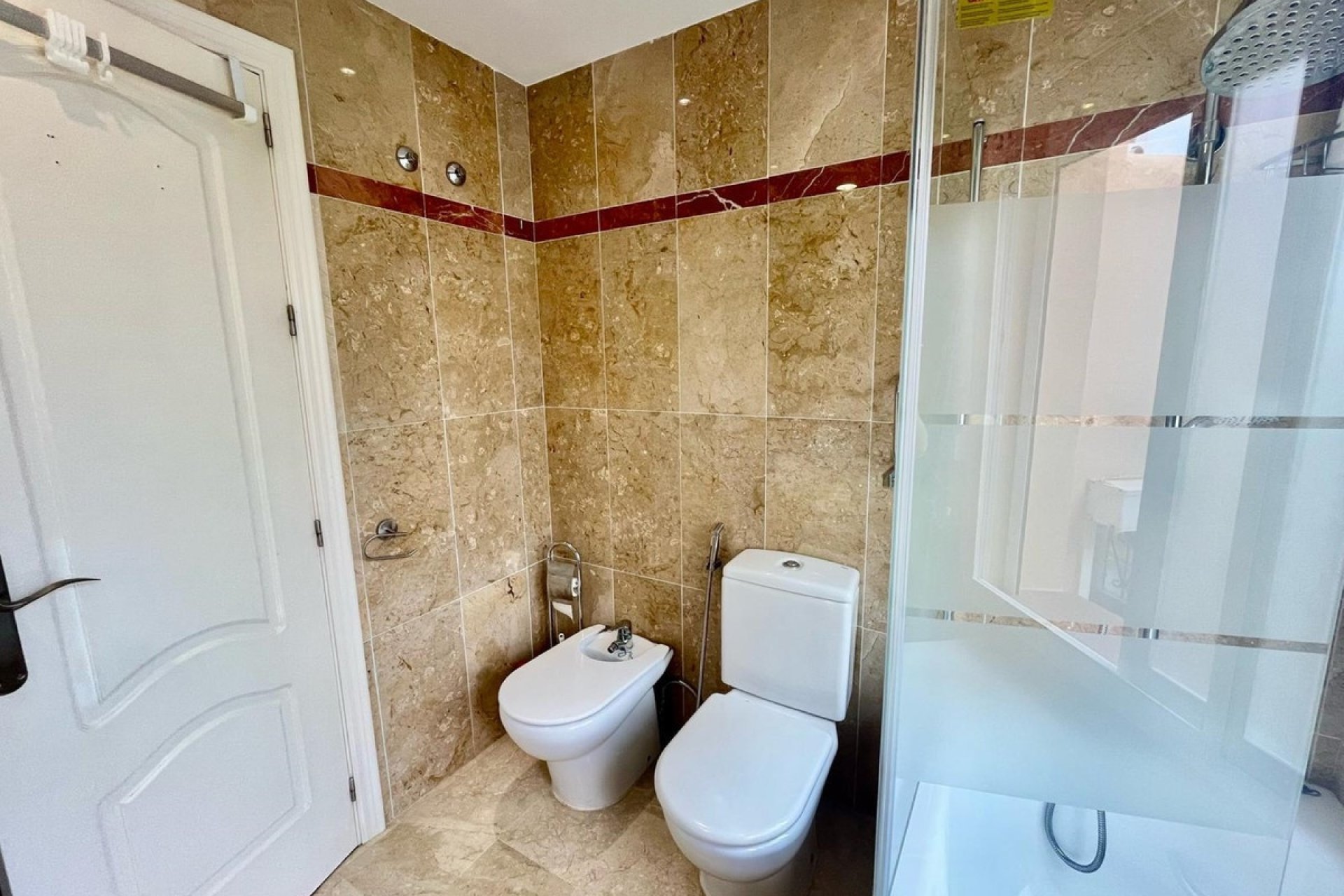 Resale - Town house - Marbella - Nueva Andalucía