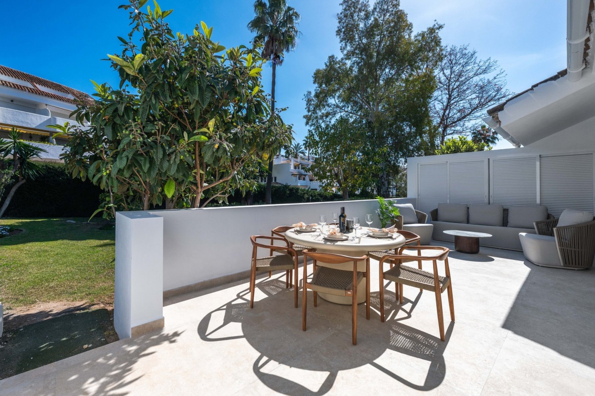 Resale - Town house - Marbella - Nueva Andalucía