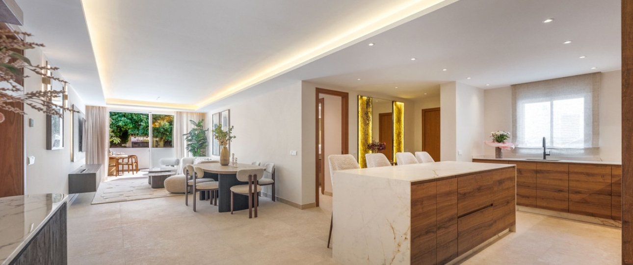 Resale - Town house - Marbella - Nueva Andalucía