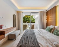 Resale - Town house - Marbella - Nueva Andalucía