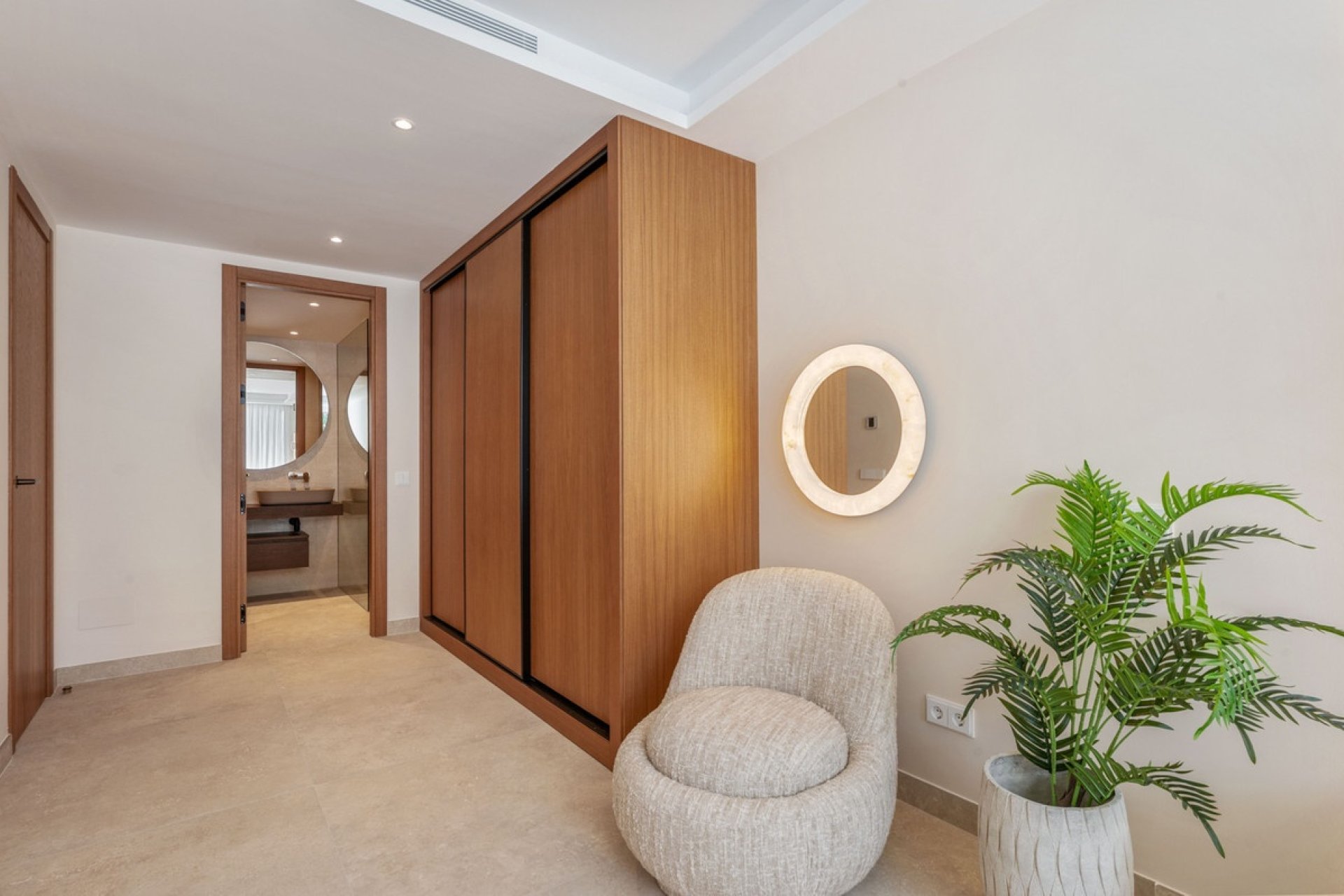Resale - Town house - Marbella - Nueva Andalucía