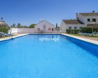 Resale - Town house - Marbella - Nueva Andalucía
