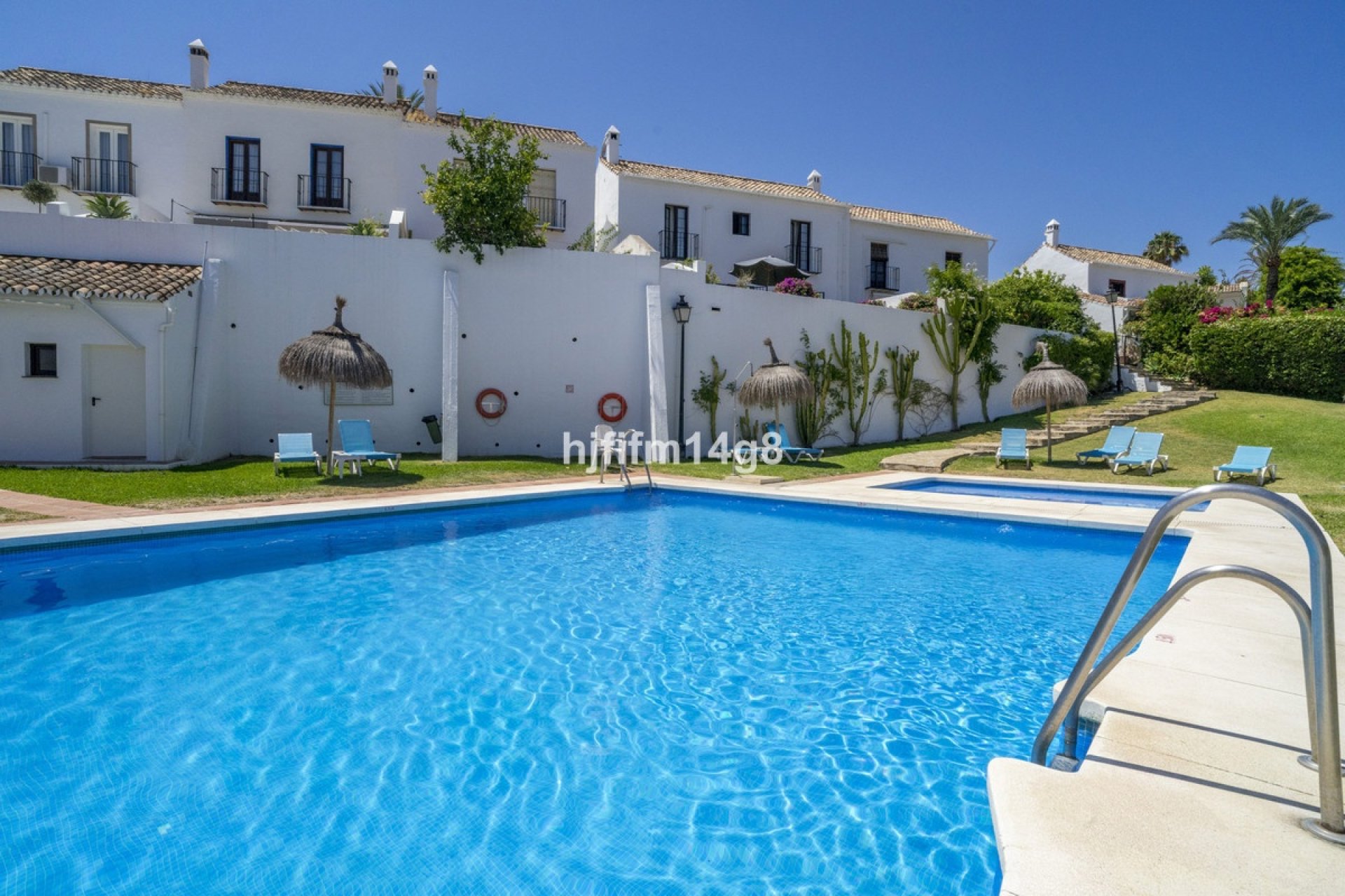 Resale - Town house - Marbella - Nueva Andalucía