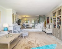 Resale - Town house - Marbella - Nueva Andalucía