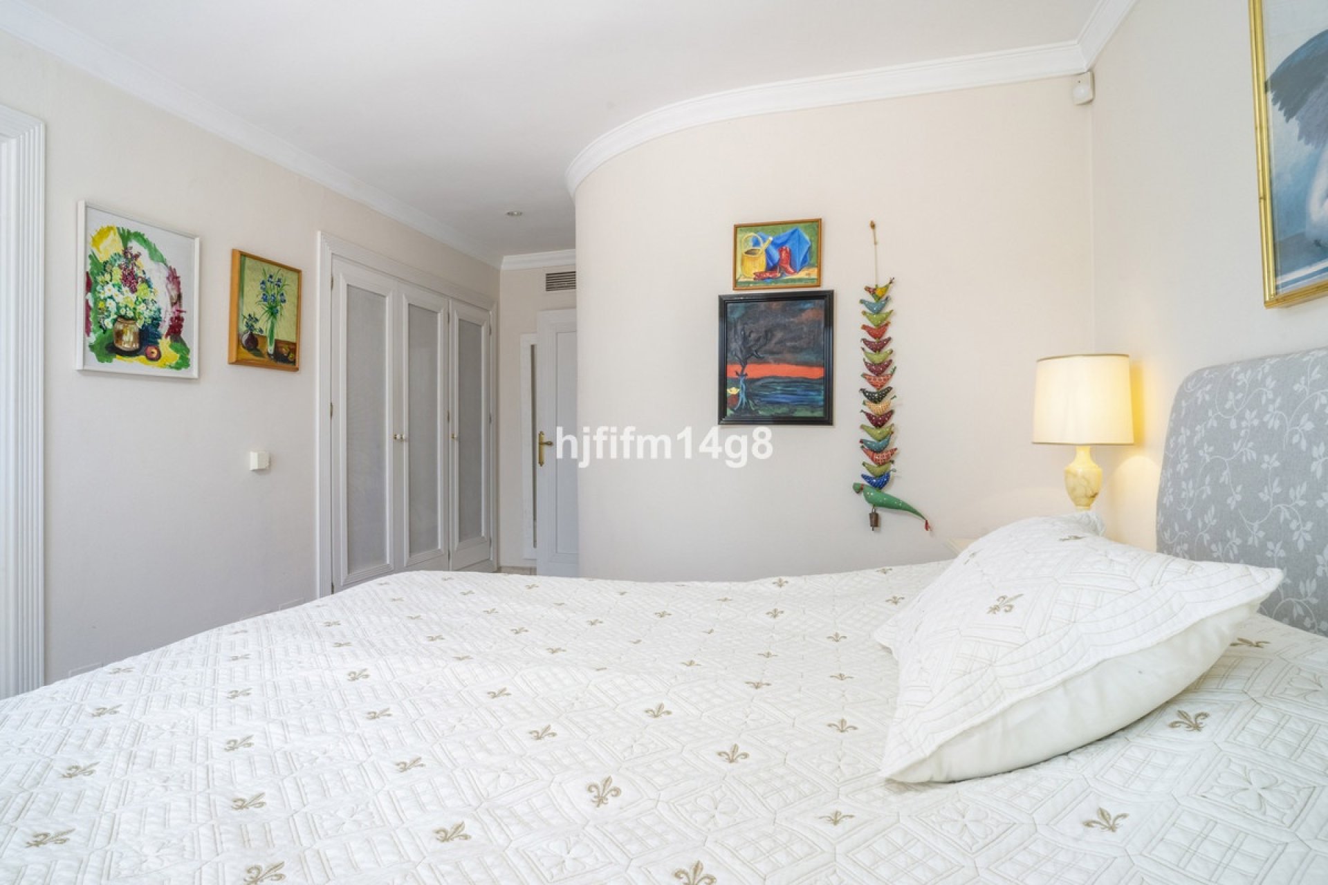 Resale - Town house - Marbella - Nueva Andalucía
