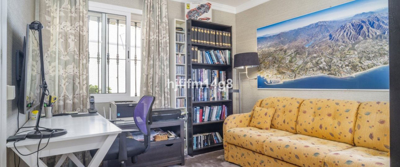 Resale - Town house - Marbella - Nueva Andalucía