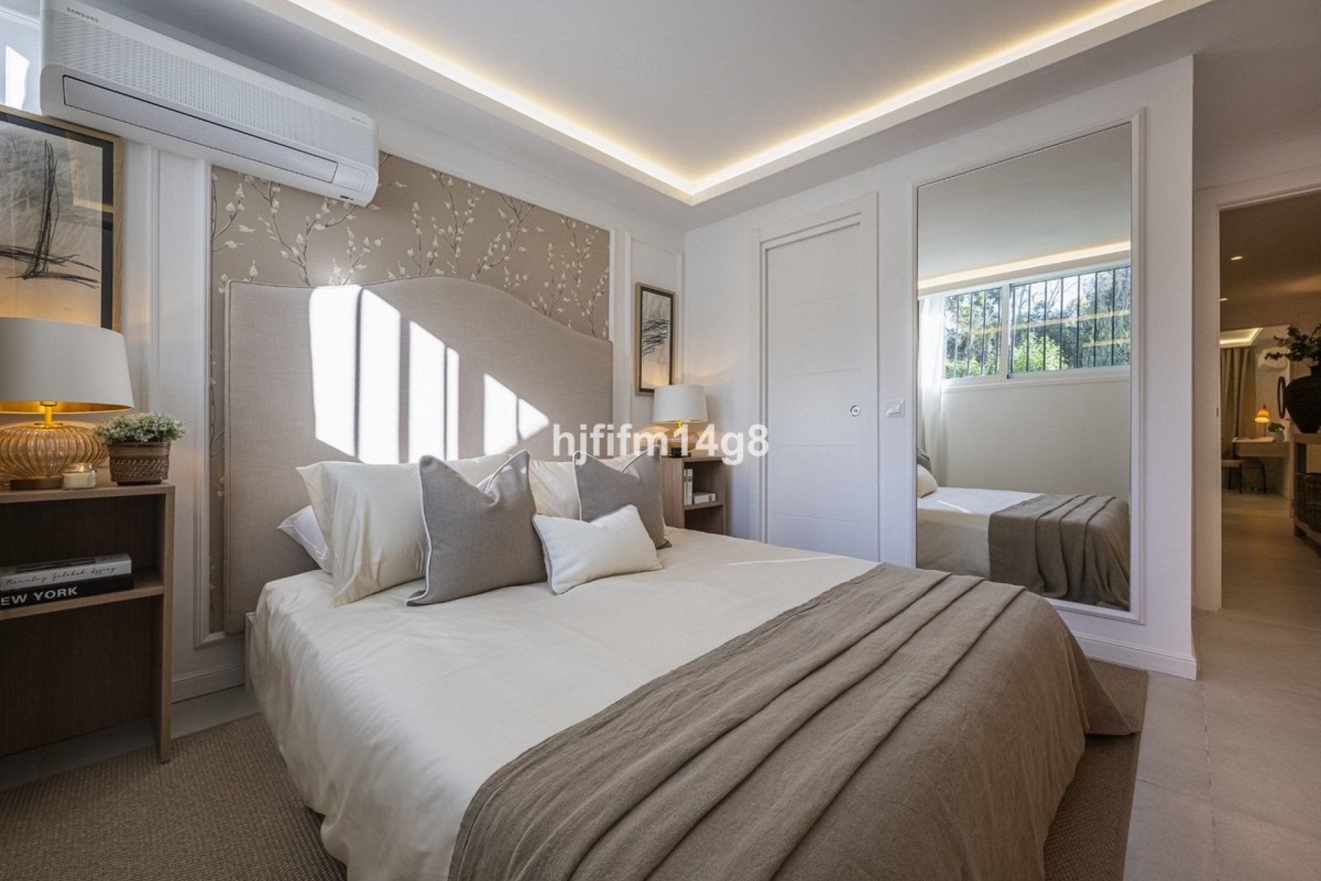 Resale - Town house - Marbella - Nueva Andalucía