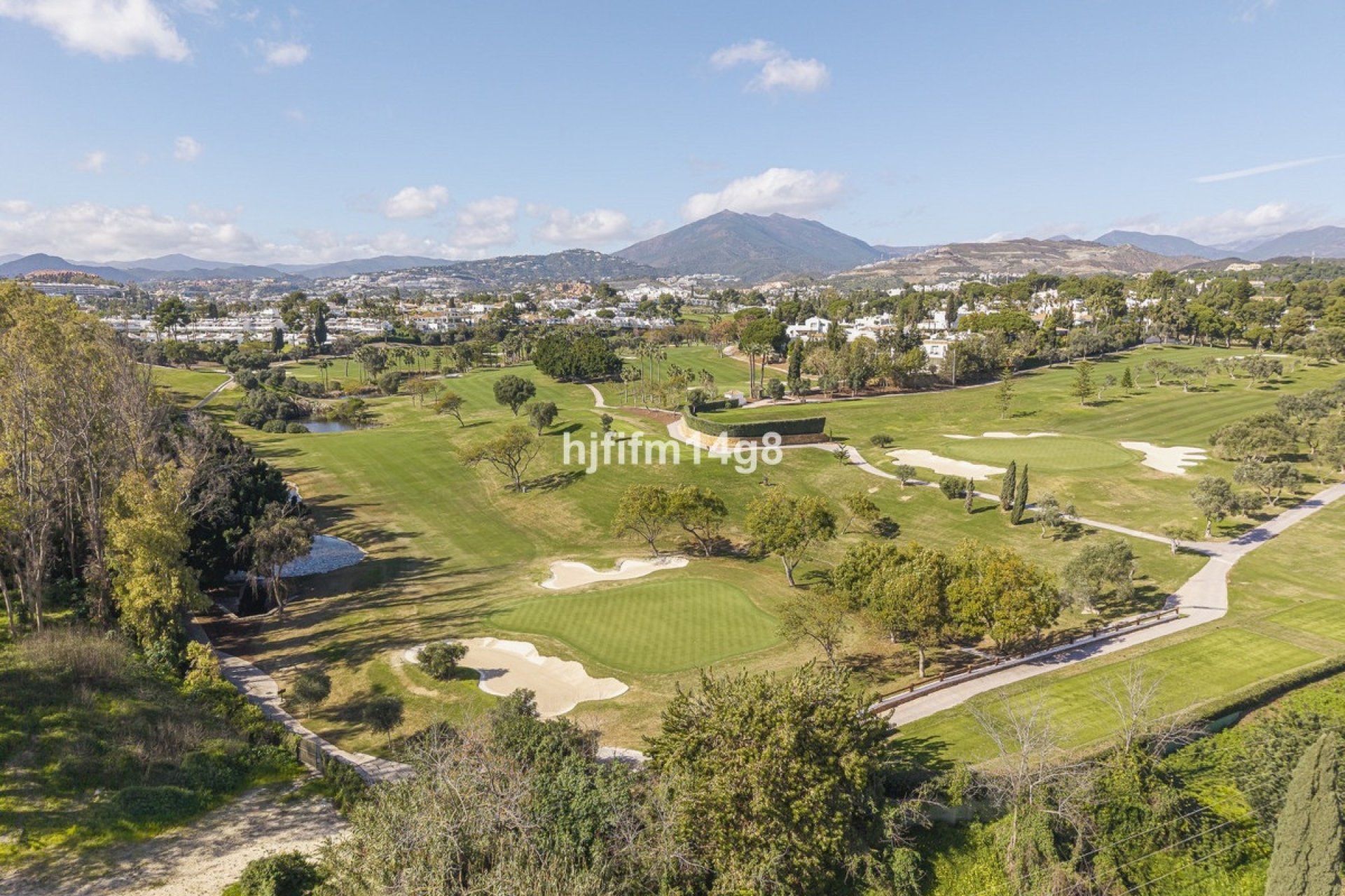 Resale - Town house - Marbella - Nueva Andalucía