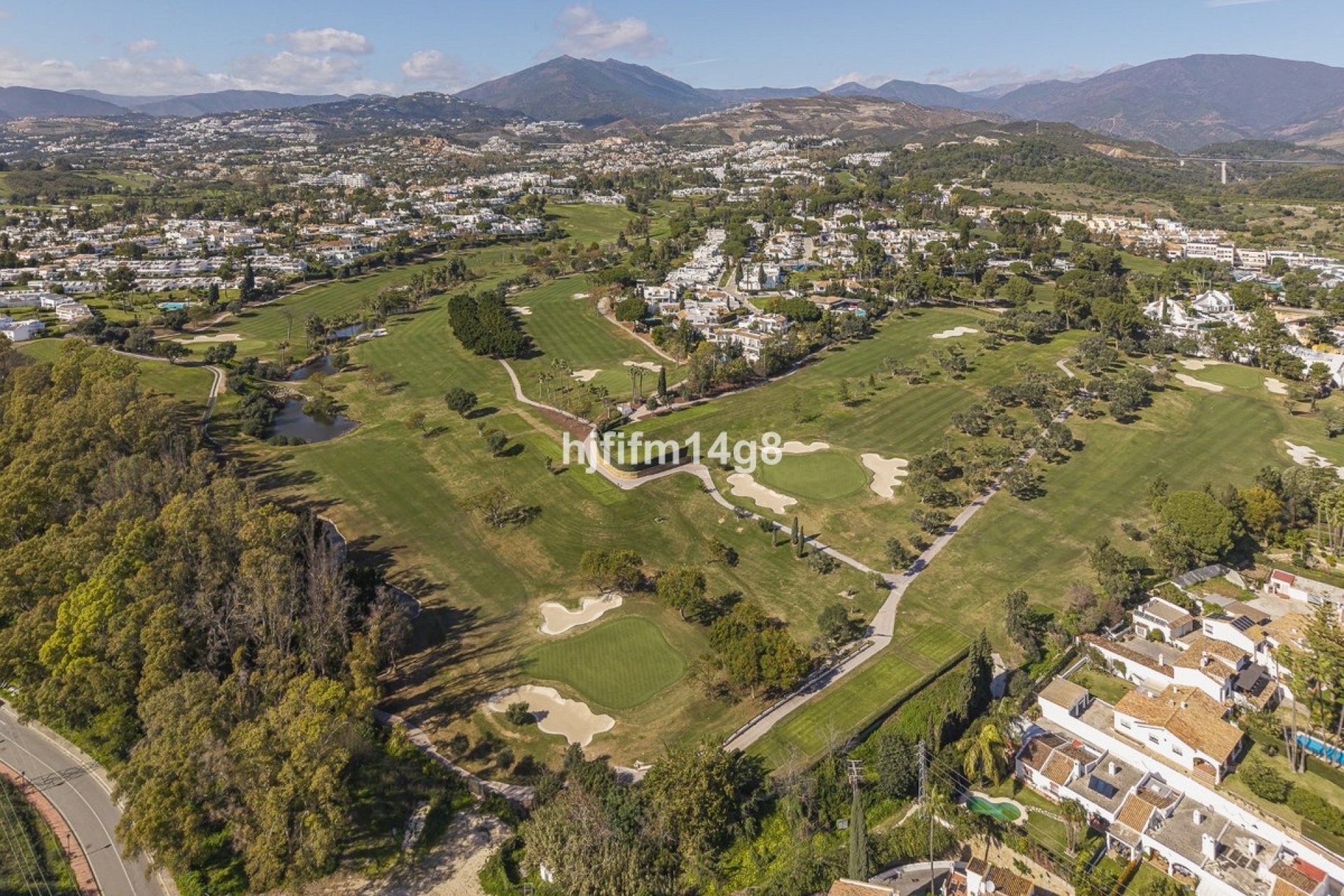Resale - Town house - Marbella - Nueva Andalucía