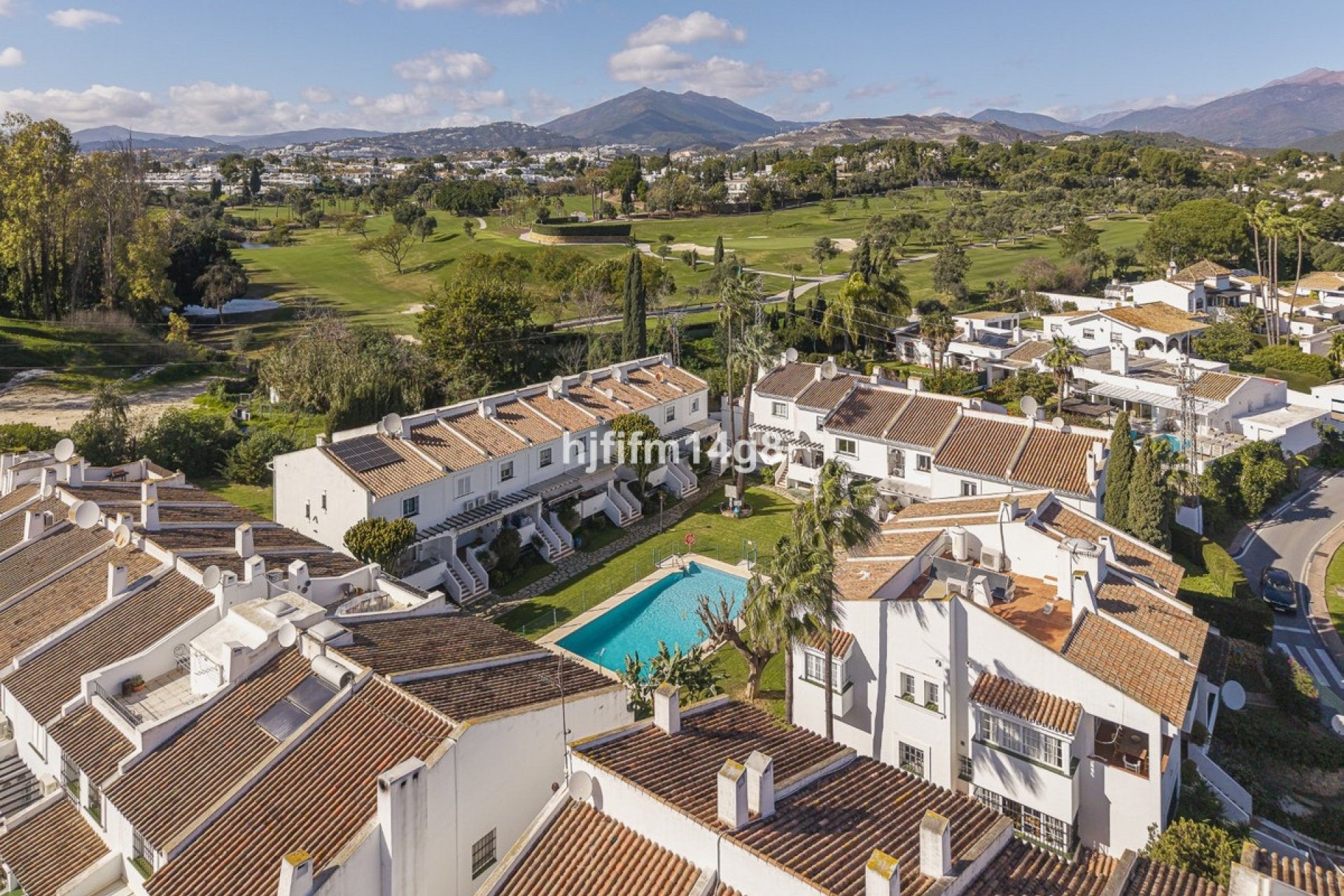 Resale - Town house - Marbella - Nueva Andalucía