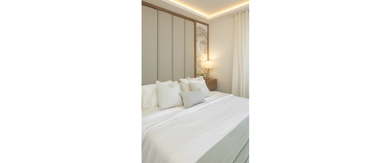 Resale - Town house - Marbella - Nueva Andalucía