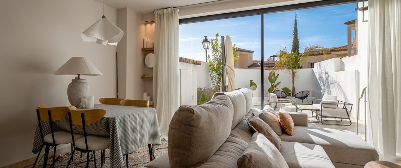 Resale - Town house - Marbella - Nueva Andalucía