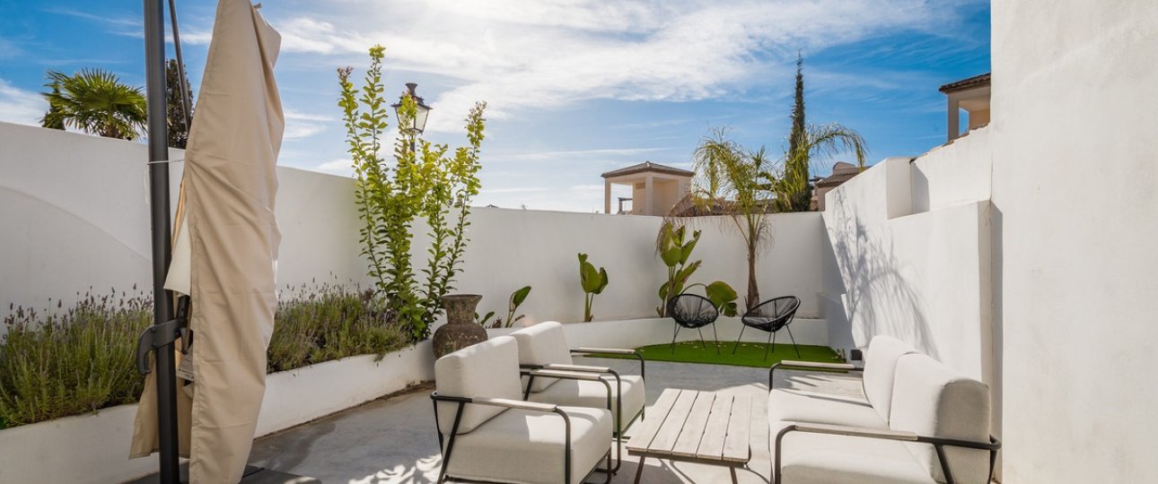 Resale - Town house - Marbella - Nueva Andalucía