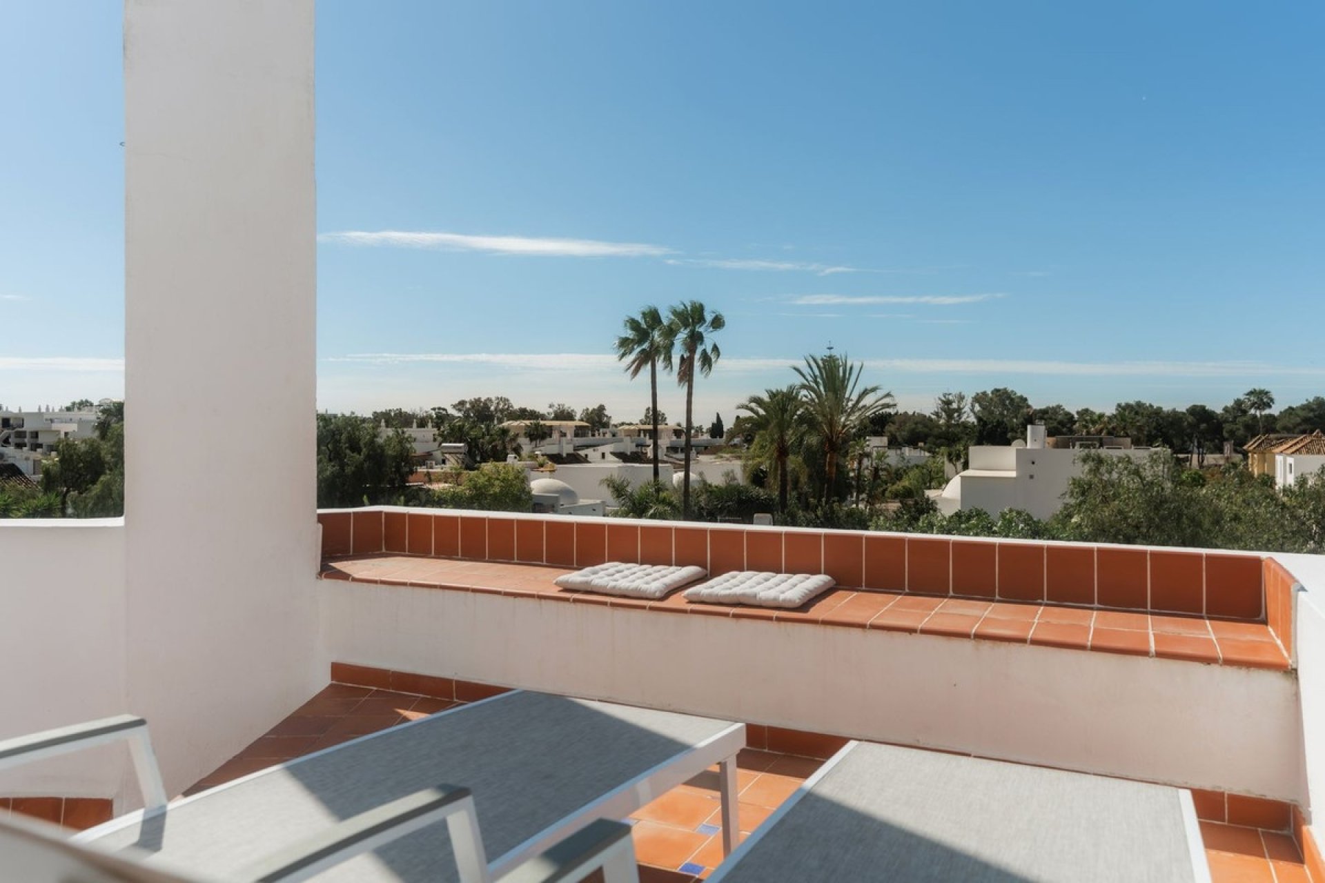 Resale - Town house - Marbella - Nueva Andalucía