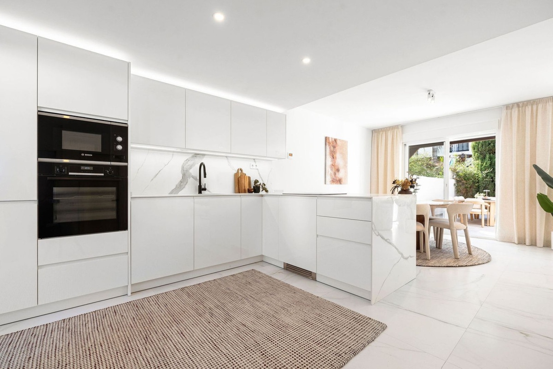 Resale - Town house - Marbella - Nueva Andalucía