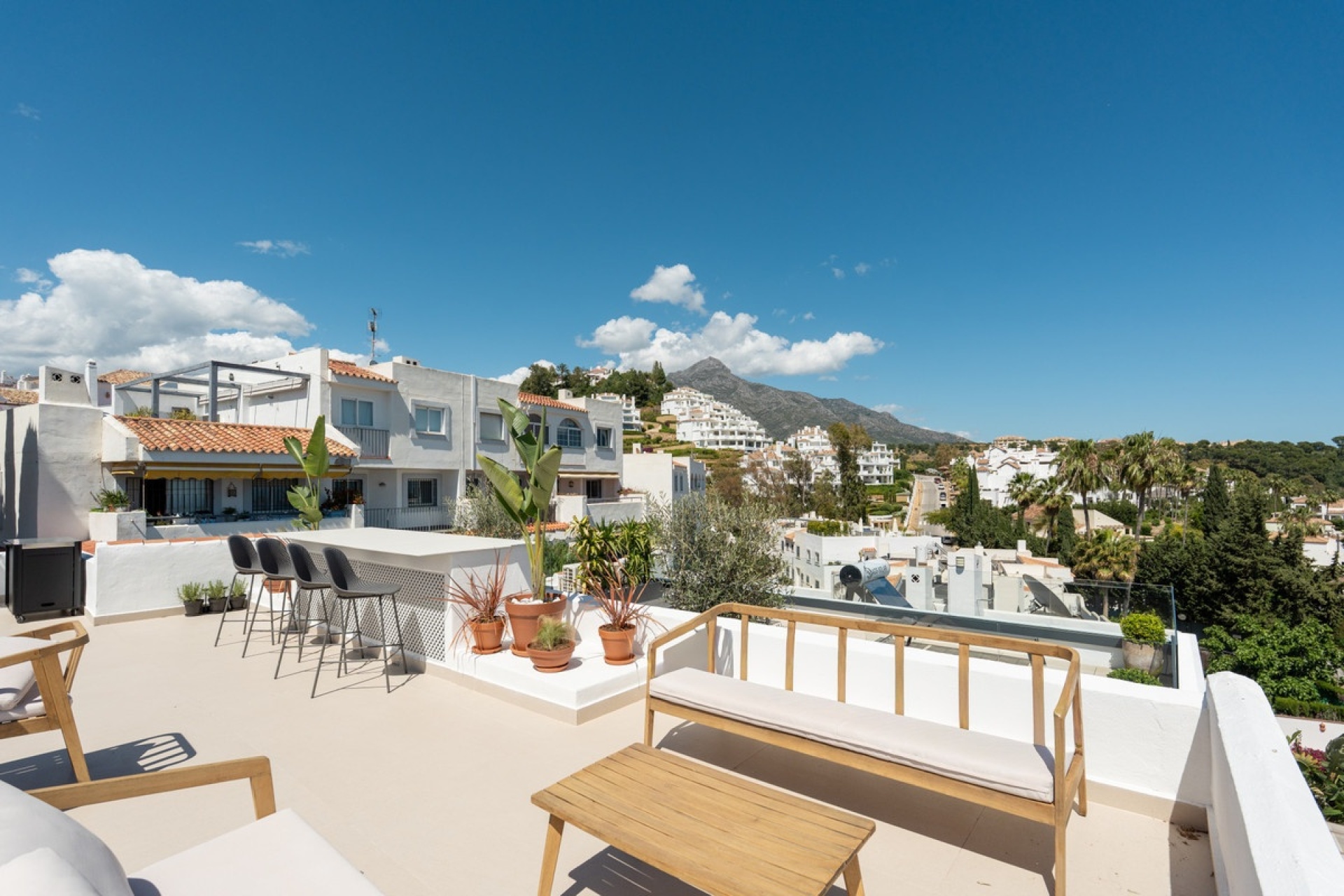 Resale - Town house - Marbella - Nueva Andalucía