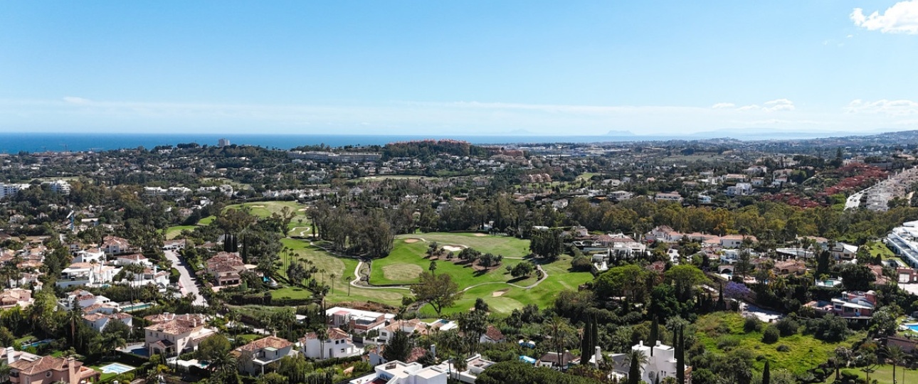 Resale - Town house - Marbella - Nueva Andalucía