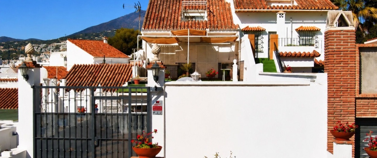 Resale - Town house - Marbella - Nueva Andalucía