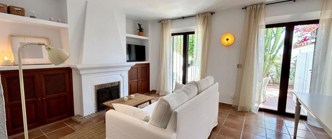 Resale - Town house - Marbella - Nueva Andalucía