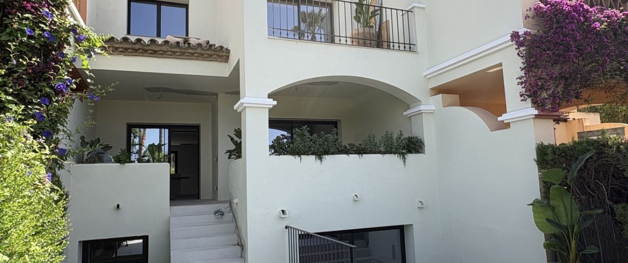 Resale - Town house - Marbella - Nueva Andalucía