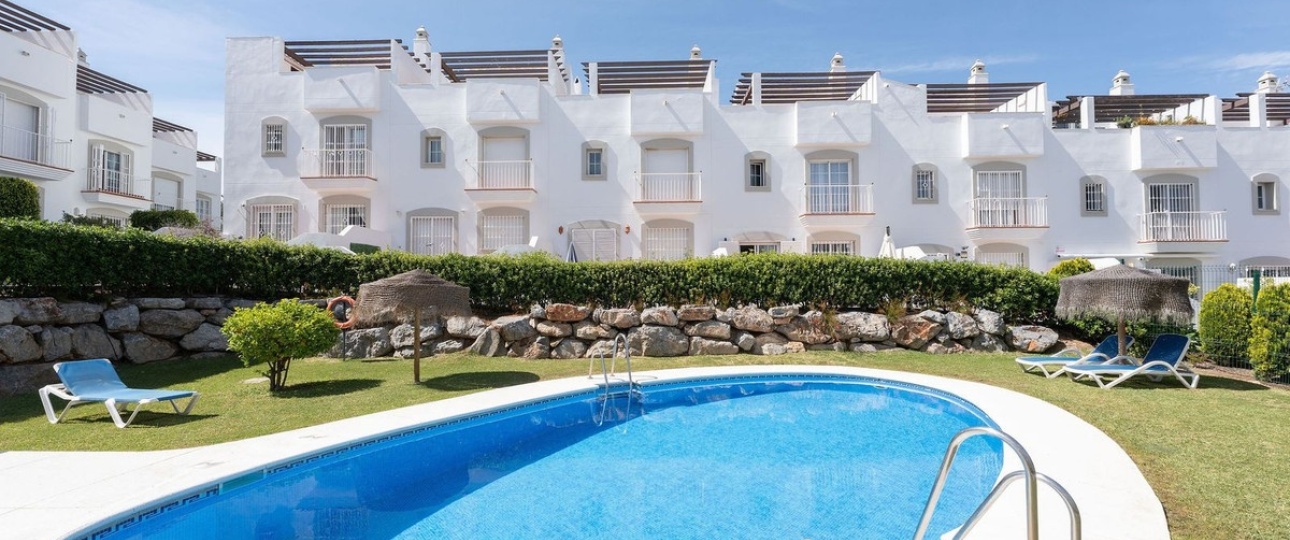 Resale - Town house - Marbella - Nueva Andalucía